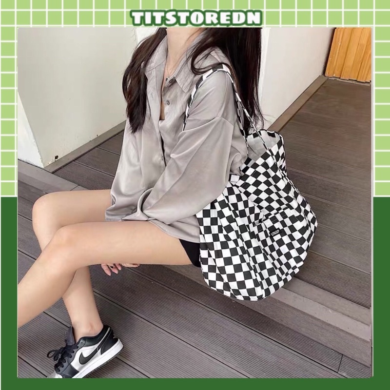 Túi checked tote caro unisex (có sẵn)