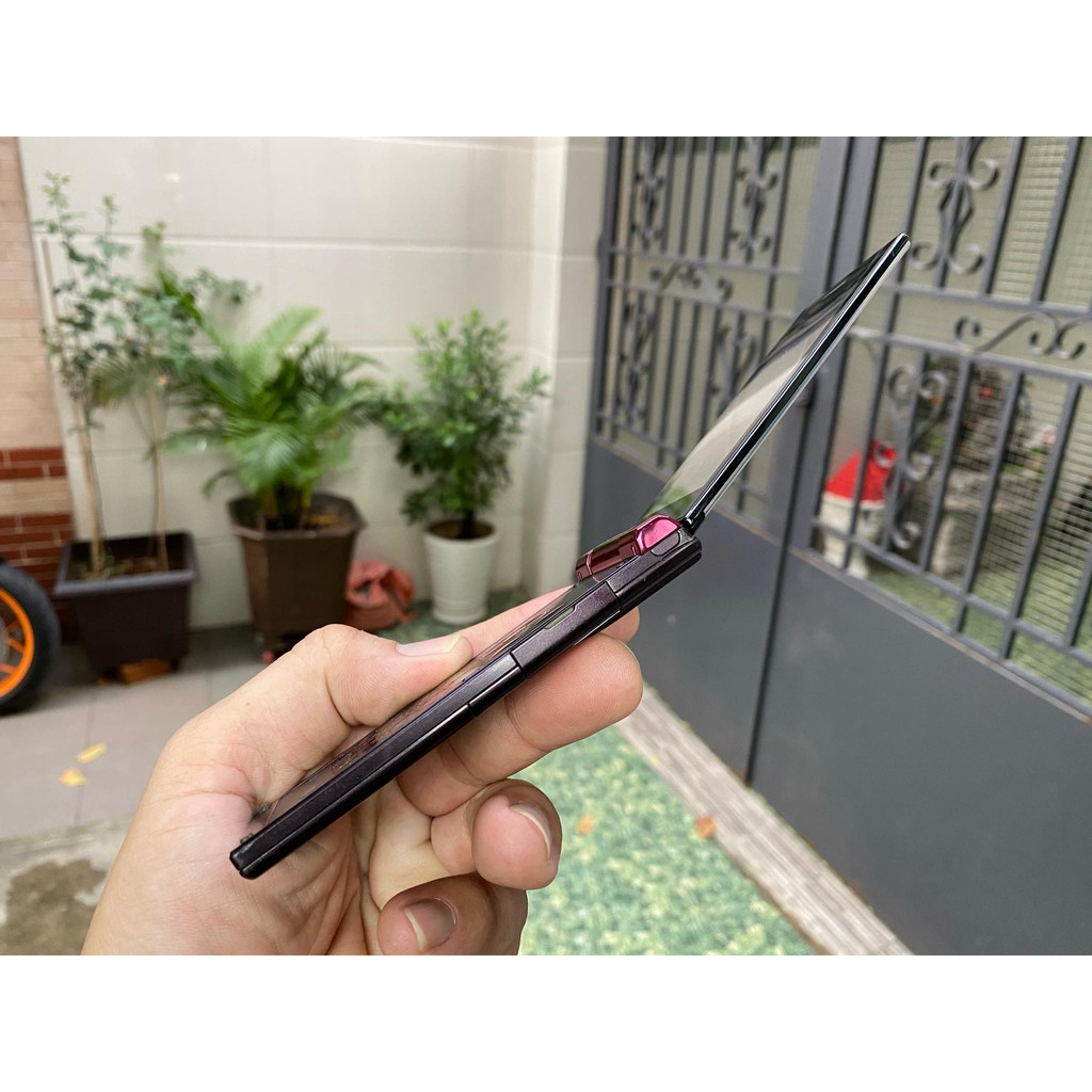 Điện thoại Sharp SH-09B