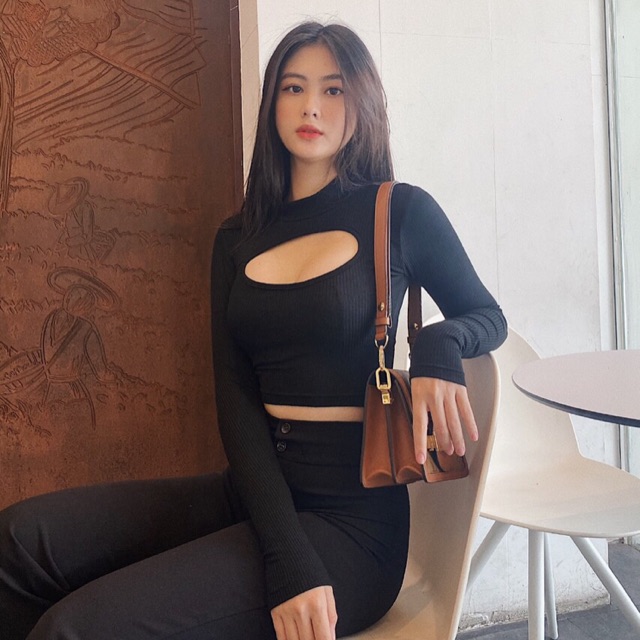 POPPY CROPTOP▪Áo khoét ngực tay dài form ôm