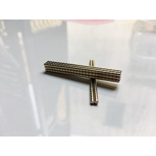 Nam châm đất hiếm NdFeB phi tròn 4x2.8mm, lực từ cực mạnh, nam châm tròn trụ