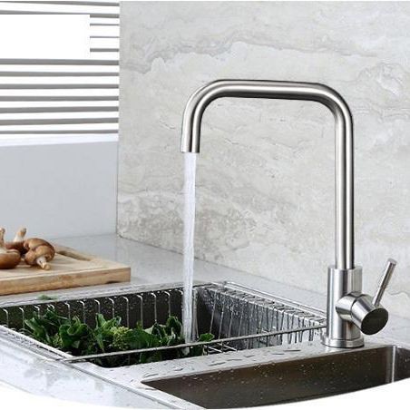 Vòi rửa chén nóng lạnh inox 304 ống lớn phi 24 kiểu xoay màu bạc mờ có dây cấp