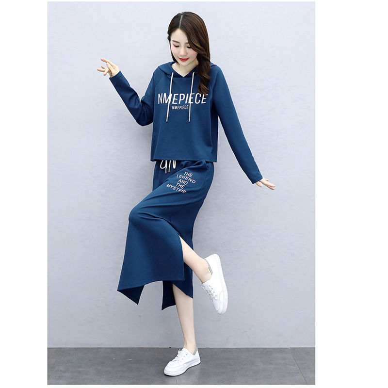 Bộ Áo Hoodie In Chữ + Chân Váy Xẻ Tà Xinh Xắn Dành Cho Nữ