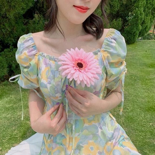 Đầm Chữ a Tay Ngắn Cổ Vuông Màu Xanh Lá In Họa Tiết Hoa Phong Cách Pháp Thời Trang Cho Nữ