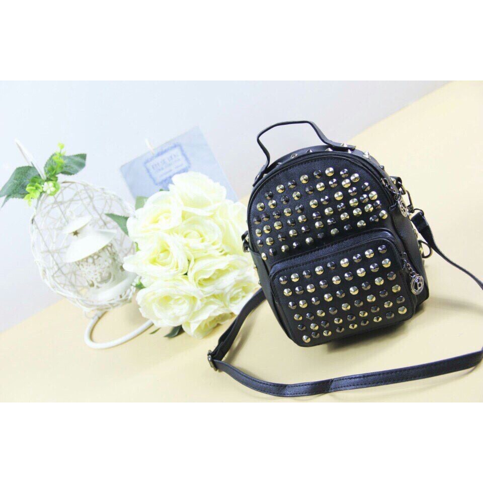 Balo đinh tán hàng QCCC