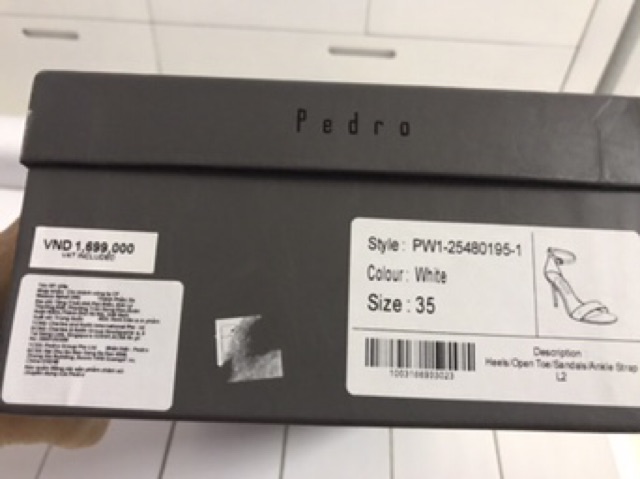 Giày cao gót pedro auth fullbox new size 36 (mua hơn 1tr7)