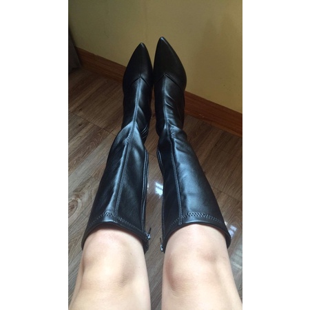 (Sẵn Đen 34)Boot da cao cổ , mũi nhọn ,đế cao 5 phân | BigBuy360 - bigbuy360.vn