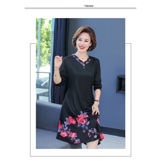 Váy trung niên tay dài