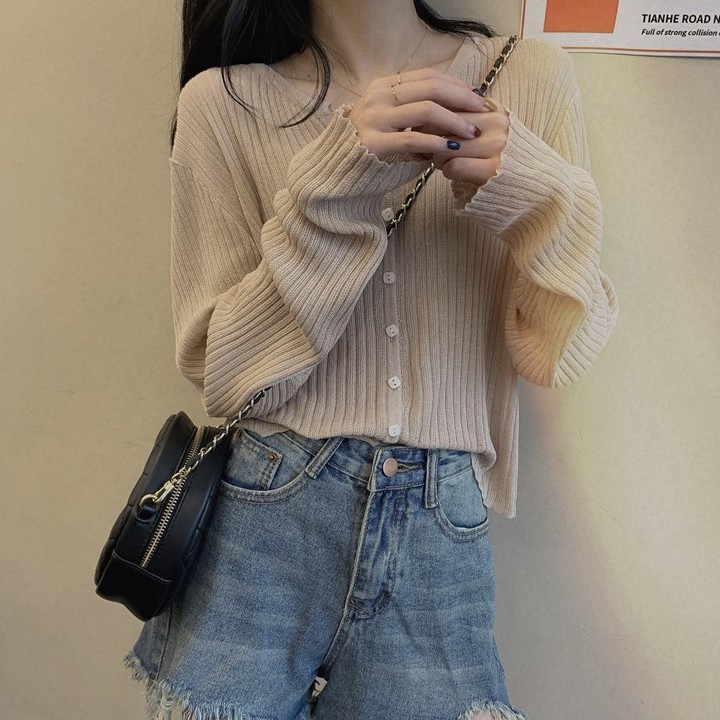 Áo len nữ mỏng croptop tay dài cổ V màu trắng, đen, be, xanh chất đẹp hàng quảng châu