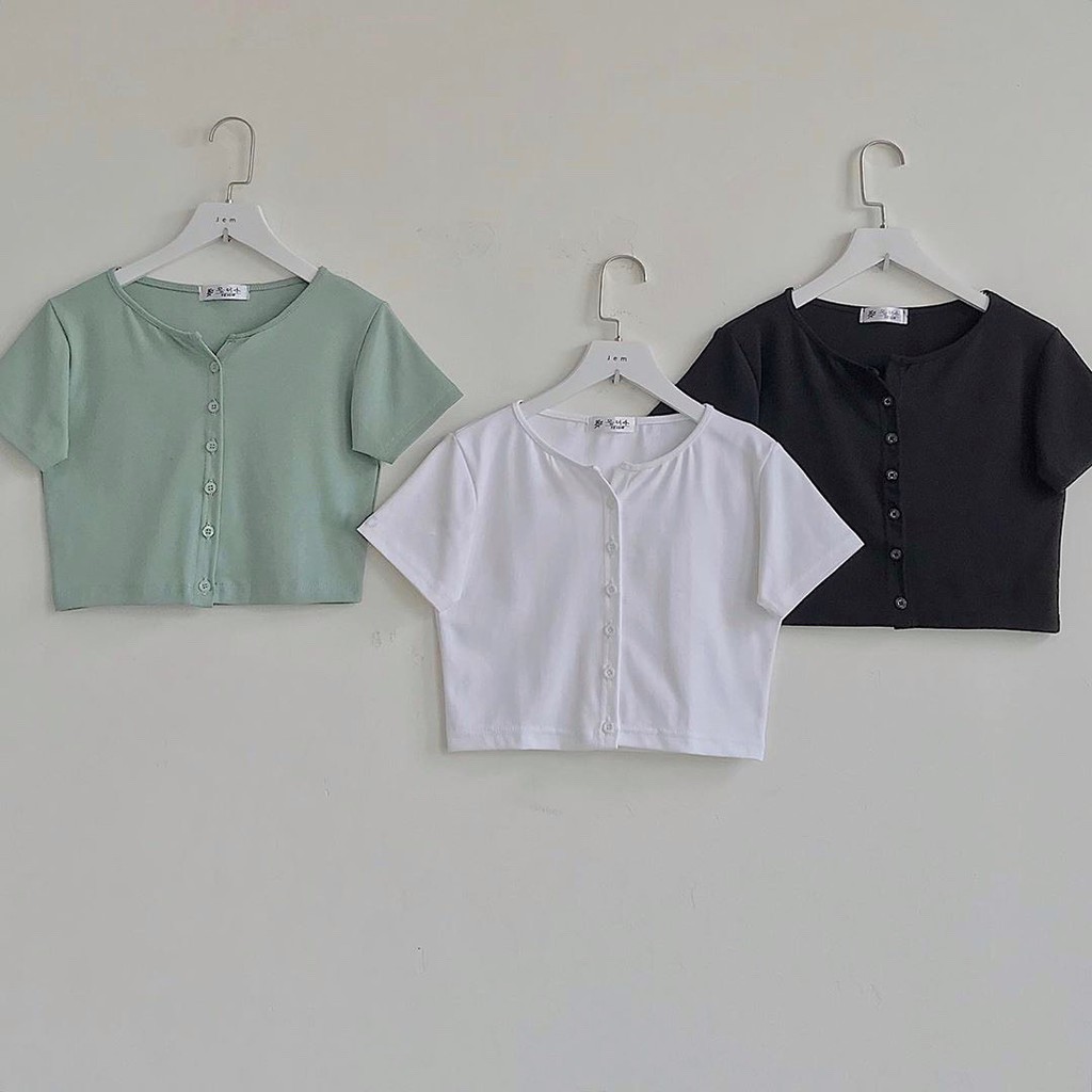 [Mã FAMAYWA giảm 10K đơn 50K] Áo Thun Croptop Body 6 Cúc Dọc 3 Màu AT24 | BigBuy360 - bigbuy360.vn