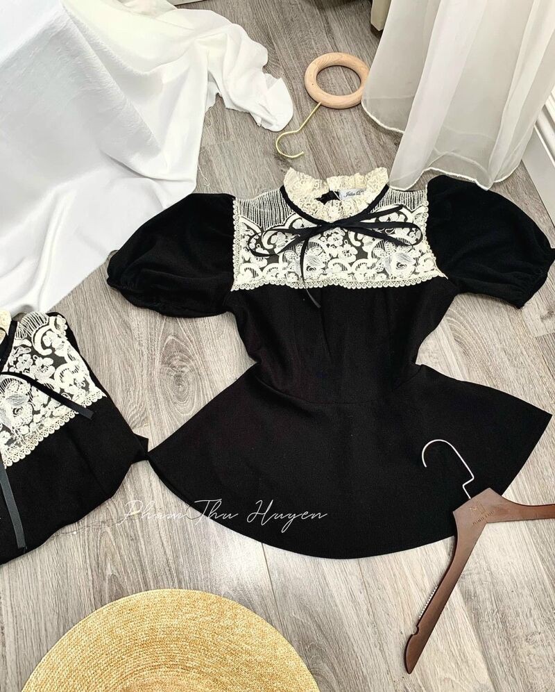 Áo babydoll cổ nơ nhỏ điệu đà