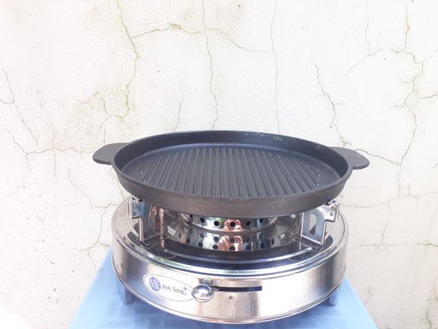 Đĩa gang nướng BBQ chống dính 22cm.