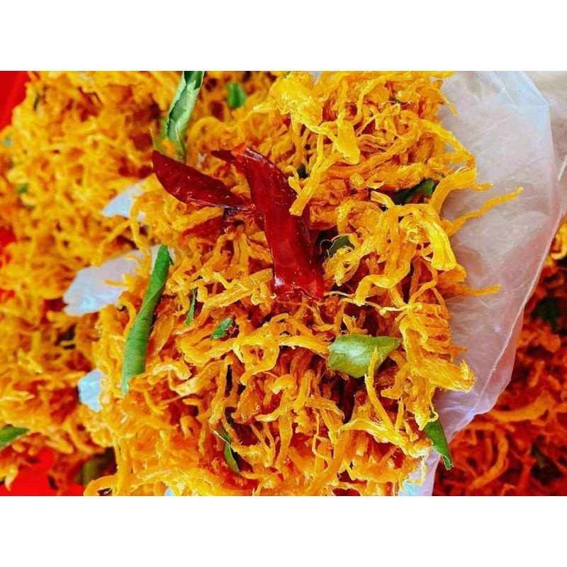 Khô gà lá chanh cay cay bao ngon hủ pet | BigBuy360 - bigbuy360.vn