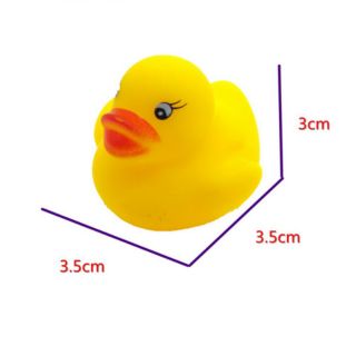 Sét vịt mẹ con thả bồn tắm