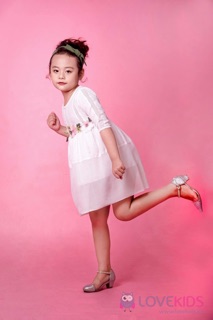 Váy trắng phối hoa eo Lk0160