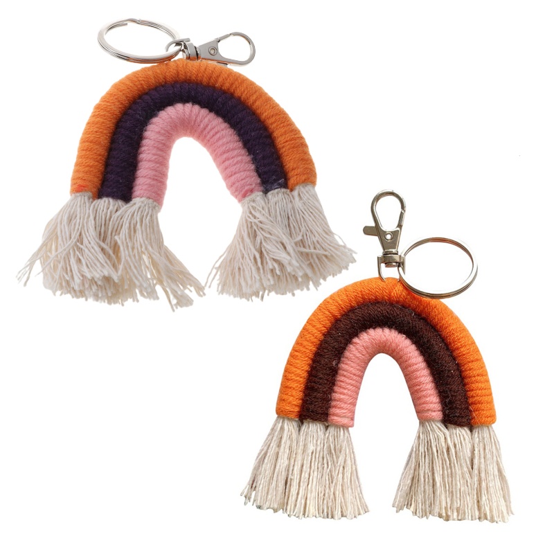 Móc Khóa Cầu Vồng Phối Núm Tua Xinh Xắn