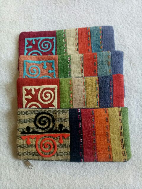 Ví dài thổ cẩm Lanh Hà Giang