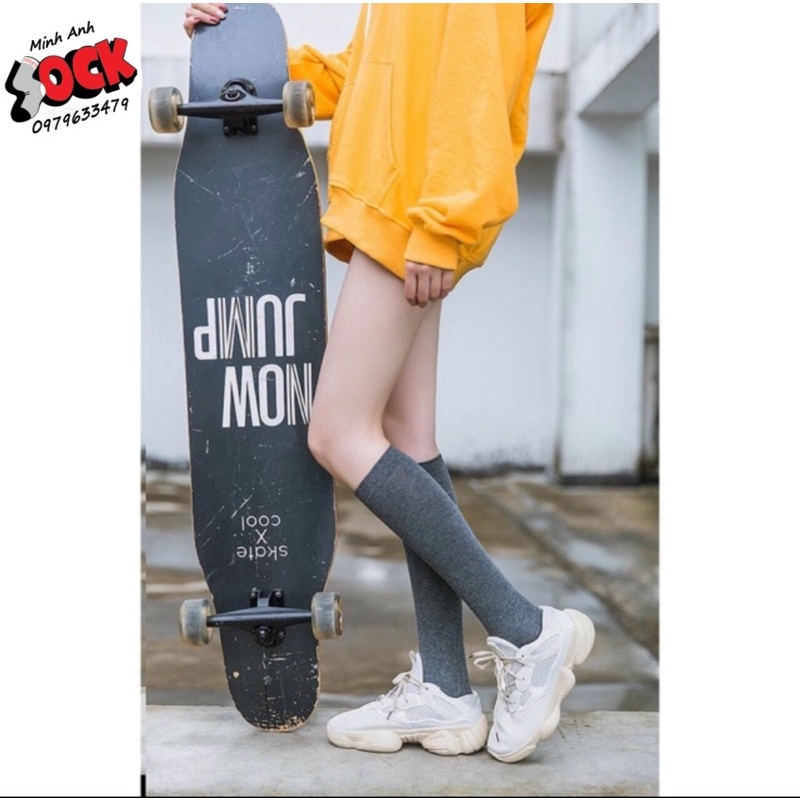 Tất nữ sinh cao cổ màu đen dài dưới gối chất cotton xuất Nhật