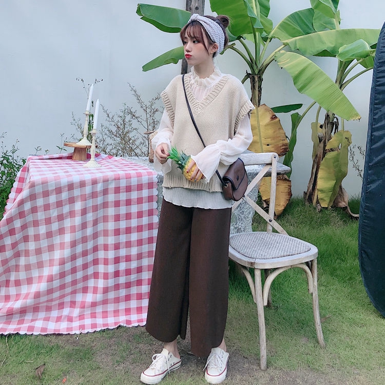 Áo Sweater Dệt Kim Không Tay Cổ Chữ V Phối Ren Xinh Xắn Theo Phong Cách Xuân Thu Hàn Quốc | BigBuy360 - bigbuy360.vn