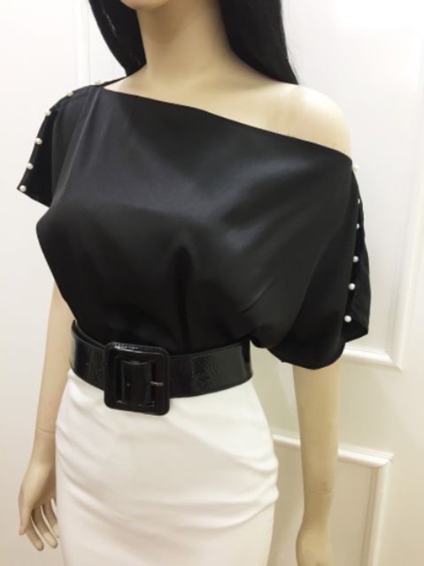 [Mã FAMAYWA giảm 10K đơn 50K] Áo lụa thiết kế lệch vai mặc 2 kiểu m12 | BigBuy360 - bigbuy360.vn