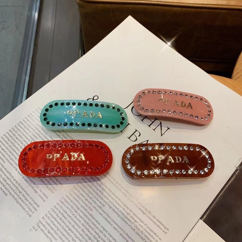 Kẹp Tóc Chữ Cái Đính Đá Bằng Nhựa Acrylic Màu Sắc Kẹo Ngọt Xinh Xắn