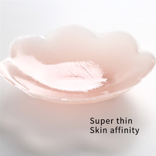 Miếng dán ngực bằng silica dành cho nữ