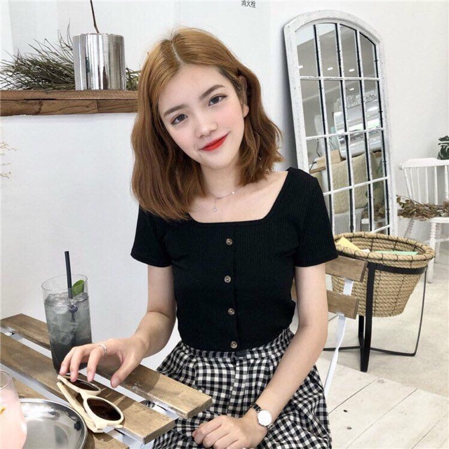 Áo len nữ ( len tăm cộc hàng cúc )