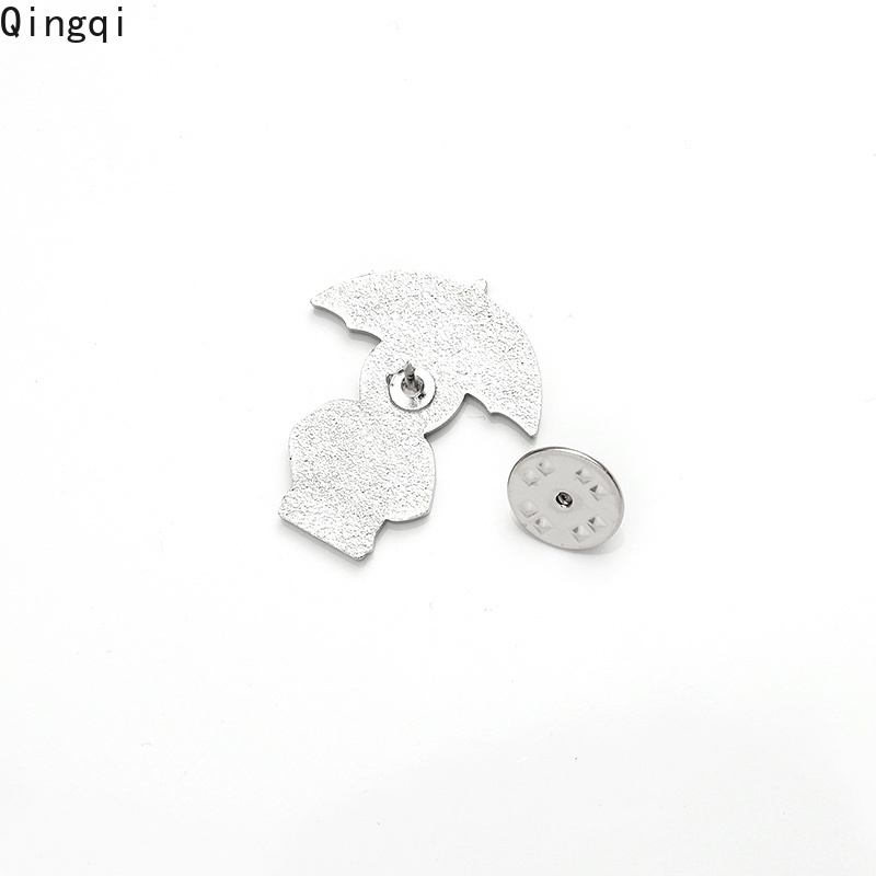 Ghim cài áo Miss Zoe kiểu hoạt hình phong cách gothic cá tính