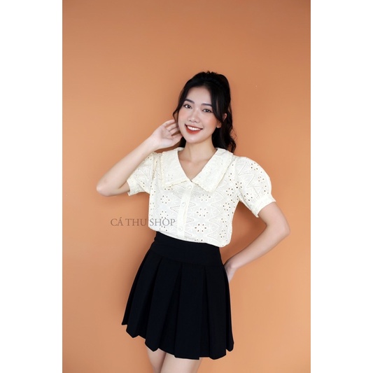 Áo thô đục lỗ cổ sen