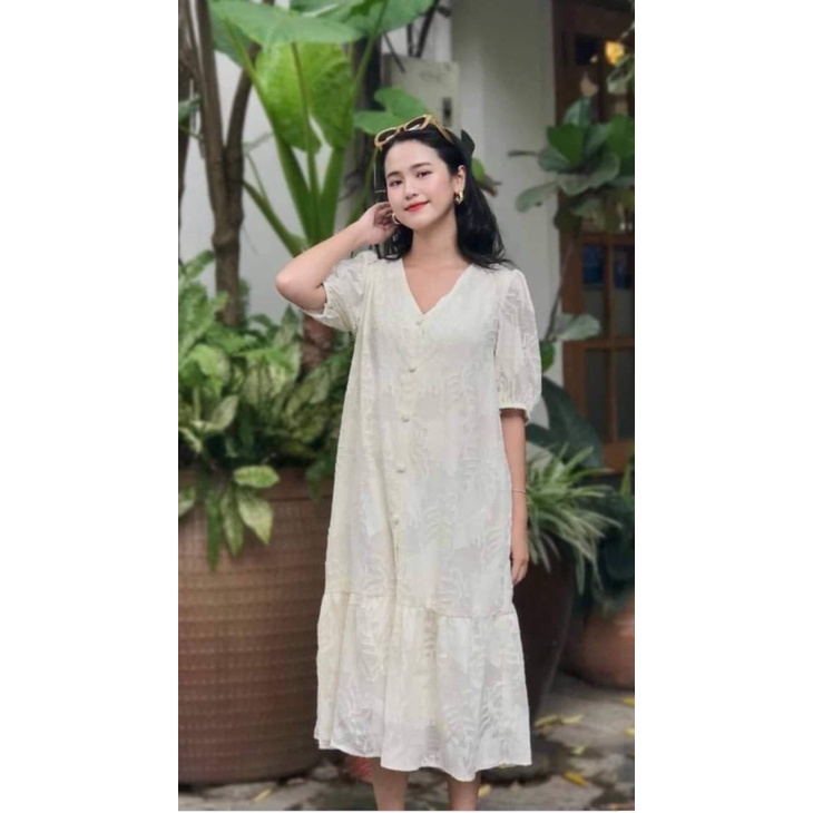 ĐẦM REN ĐUÔI CÁ CỔ V SIÊU SANG CHẢNH