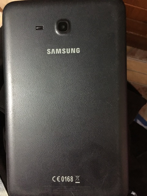 Máy tính bảng Samsung tab 3 có wifi 3G