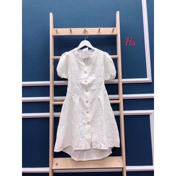 Váy xốp hở lưng HSU1