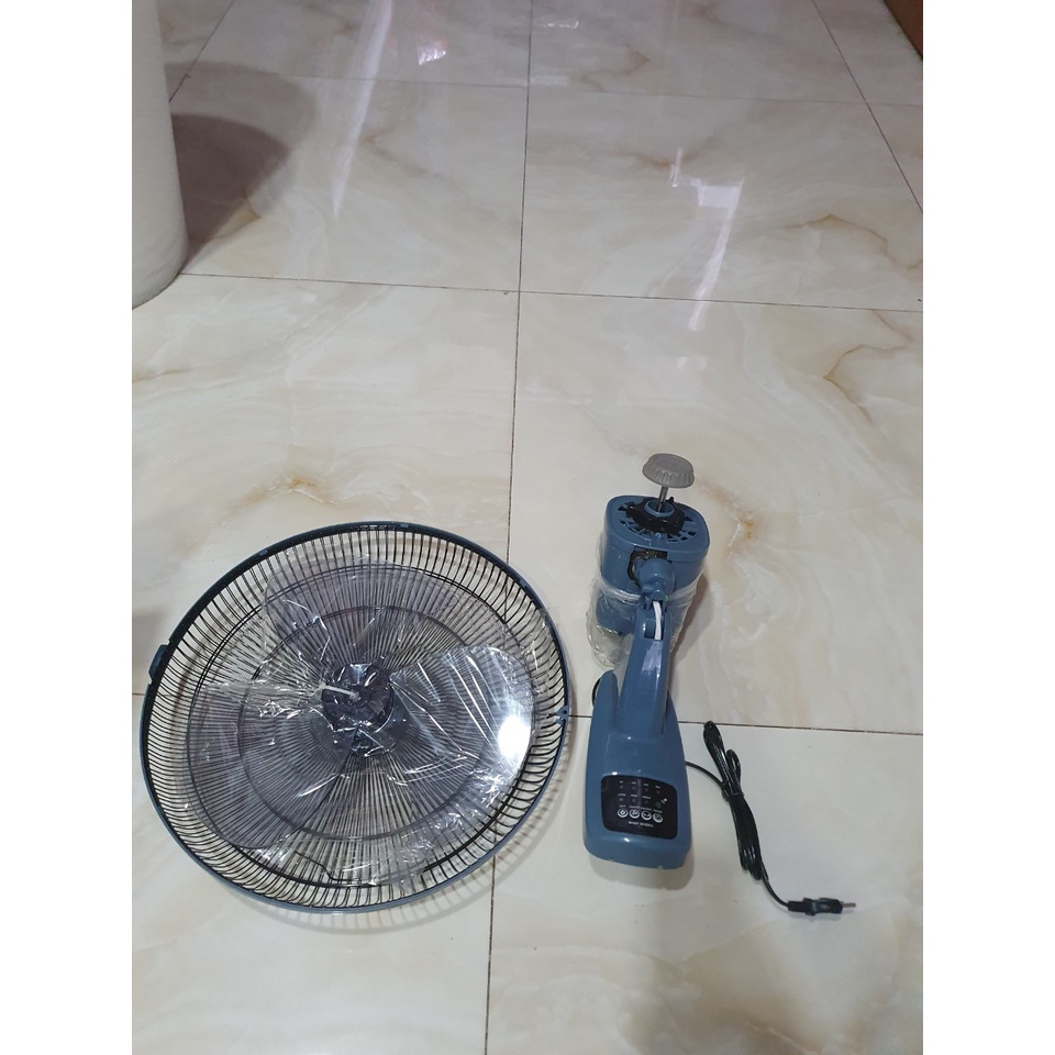 Quạt treo tường Nanoco có remote NWF1610RC