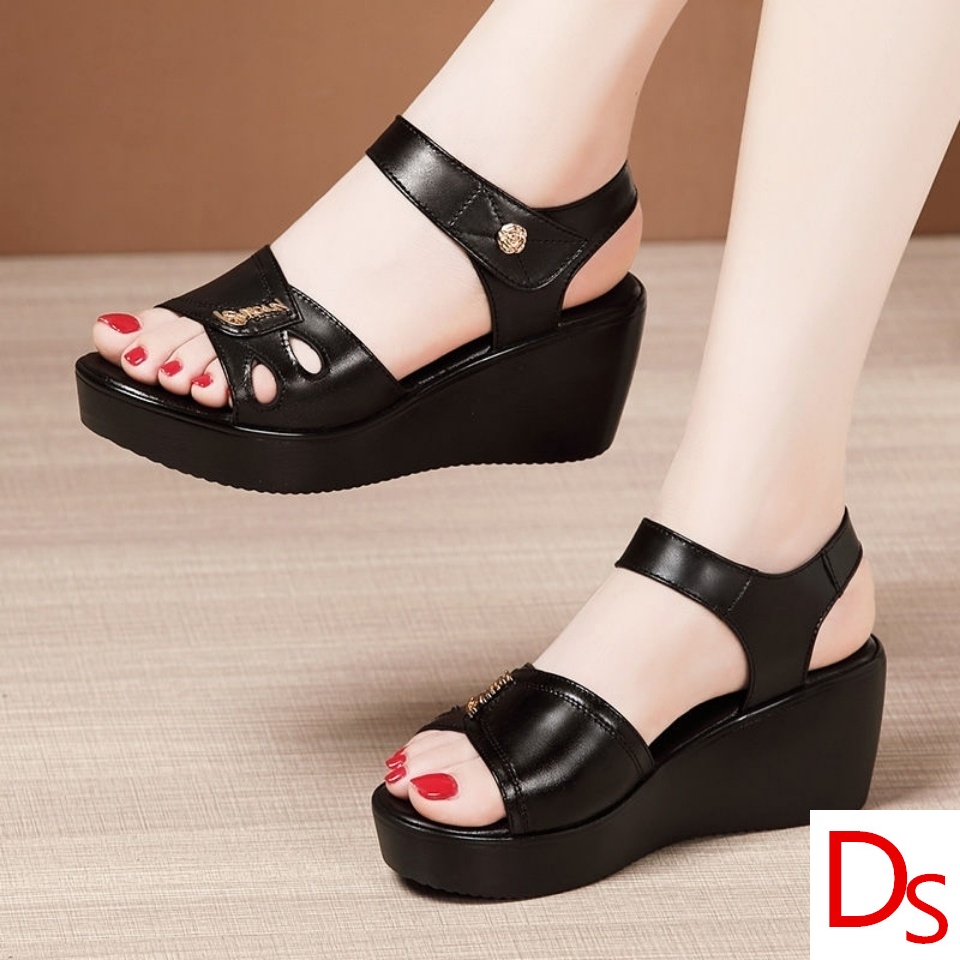 Giày Sandal Đế Xuồng Mềm Mại Chống Thấm Nước Thời Trang Dành Cho Nữ