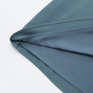 Váy UNIQLO Auth