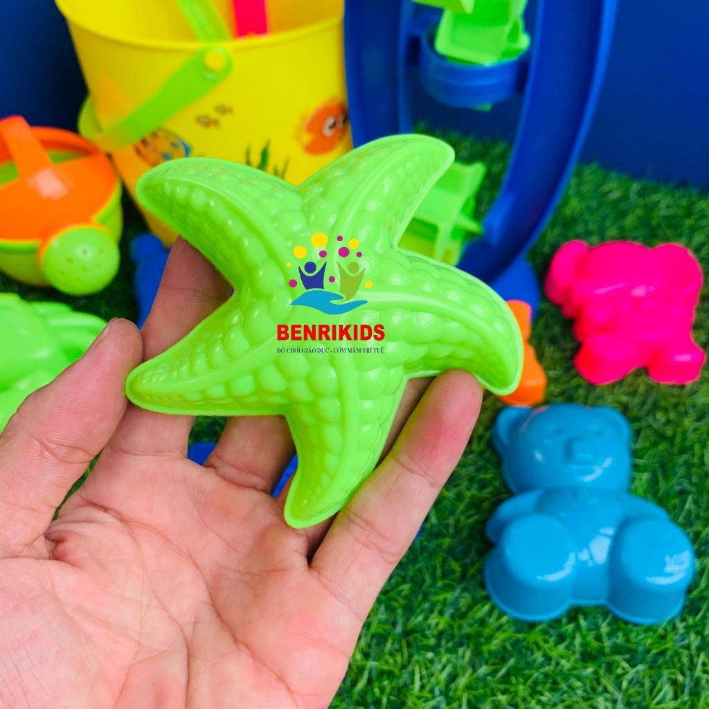 Bộ Xô Xúc Cá Kèm Guồng Quay Chơi Cùng Hạt Cát, Hạt Gỗ, Hạt Muồng Cho Bé, Đồ Chơi Bãi Biển