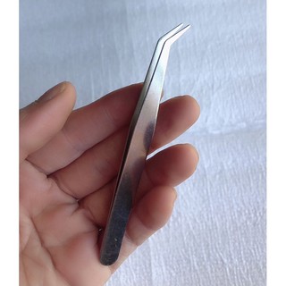 Nhíp găp mụn đầu thẳng