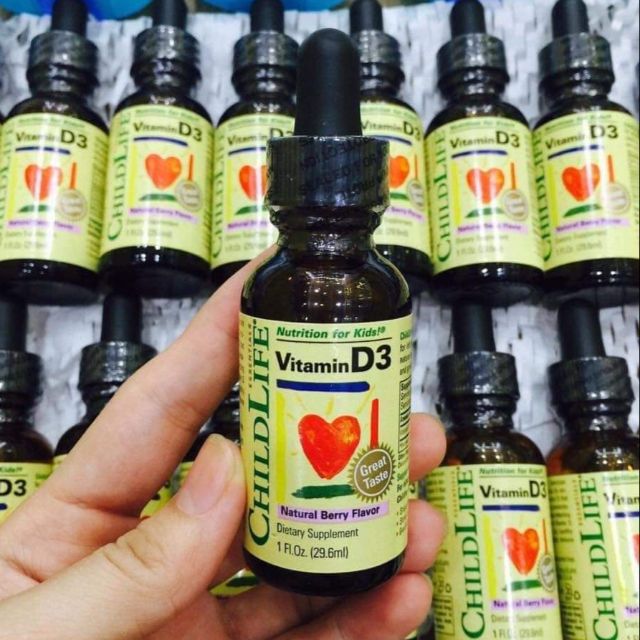 Vitamin D3 Childlife vị dâu cho bé 30ml