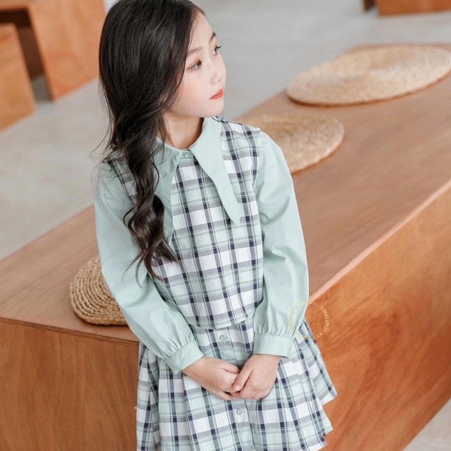 Set váy caro dài tay áo rời cotton thô 137KIDS cổ sen nơ xinh xắn cho bé gái