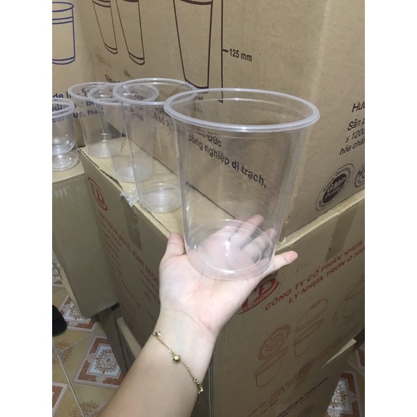 25 Cốc nhựa dùng 1 lần 900ml có nắp