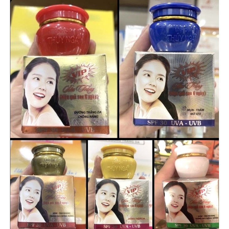 KEM LINH CHI THUÝ NGA
