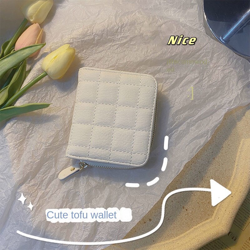 【Hàng giao ngay】 Ví Ngắn Đa Năng Thiết Kế 3 Ngăn Phong Cách Retro Cho Nữ