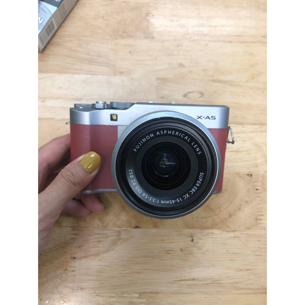 Máy ảnh Fujifilm X-A5 + XC 15-45mm F3.5-5.6 OIS PZ II
