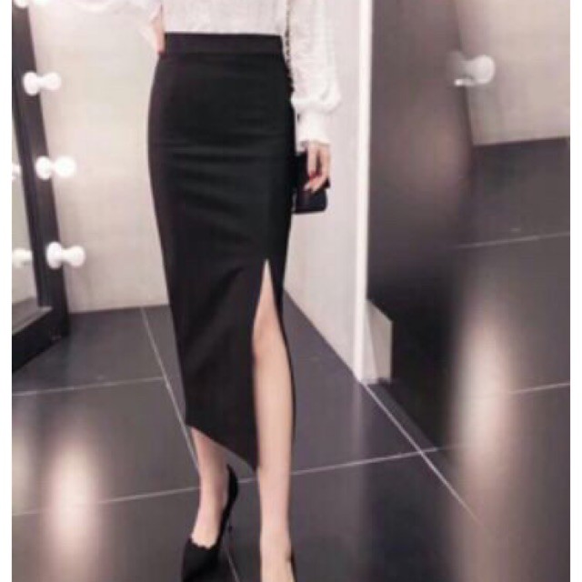 Chân váy sẻ tà trước dáng peplum dài 70cm