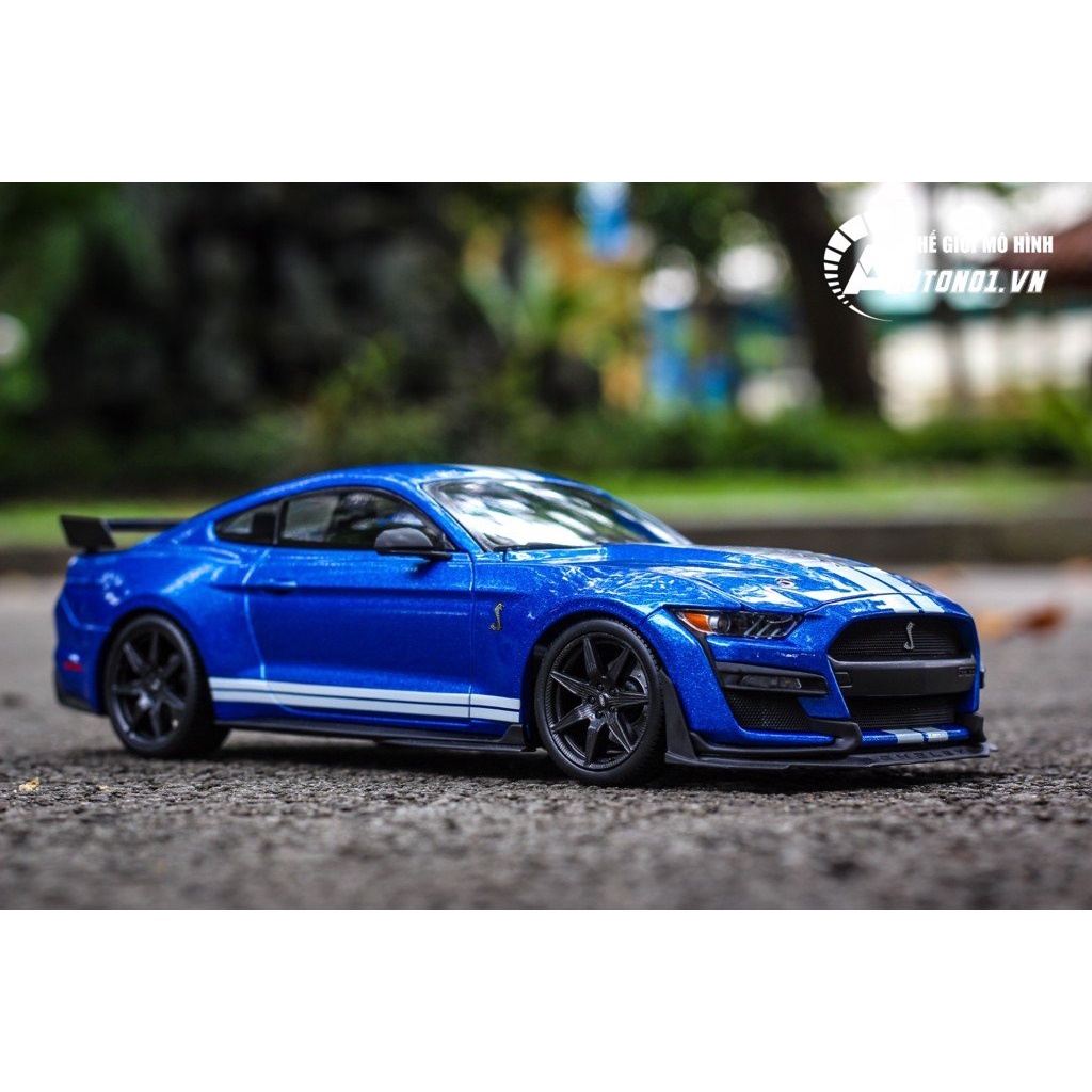 MÔ HÌNH XE FORD MUSTANG SHELBY COBRA GT500 BLUE 1:18 MAISTO 7030