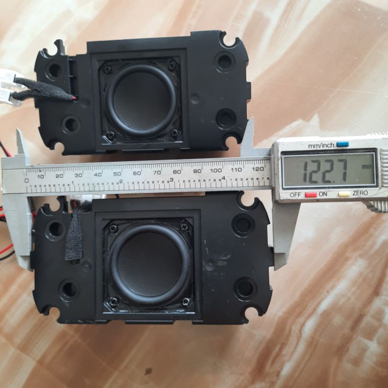 1 chiếc loa Harman Carton JBL 4ohm /10w diy bluetooth