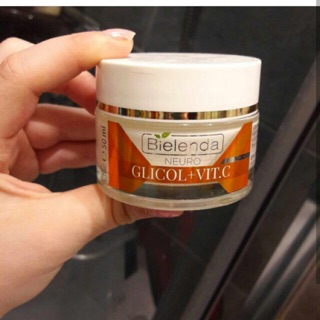 Kem trẻ hóa Da Bielenda NEURO GLICOL + VIT.C