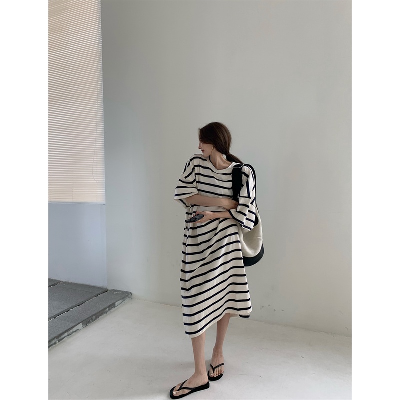 Đầm Thun Dáng Dài Rộng Họa Tiết Kẻ Sọc Thời Trang Cho Nữ | BigBuy360 - bigbuy360.vn