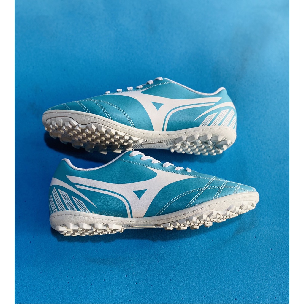 GIÀY ĐÁ BANH MIZUNO TRẺ EM
