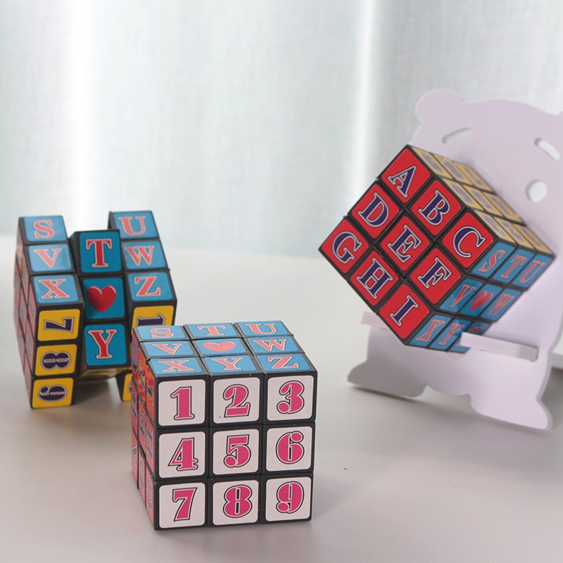 Đồ chơi RUBIK giúp bé phát triển trí tuệ in hình chữ cái và số dành cho trẻ COMITA.