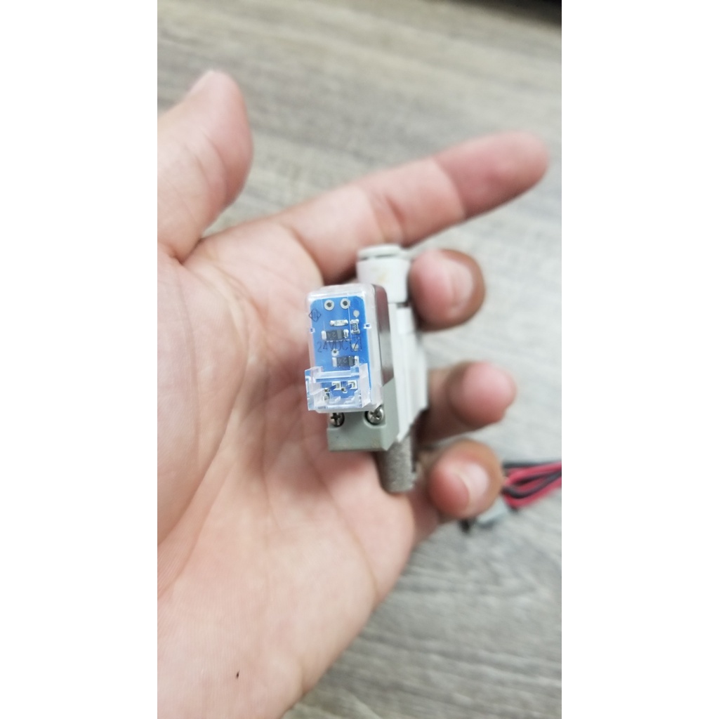 Van SMC 5/2 SY3120-5LZE-C4 nguồn 24VDC + Tặng đầu nối giảm thanh và jack van